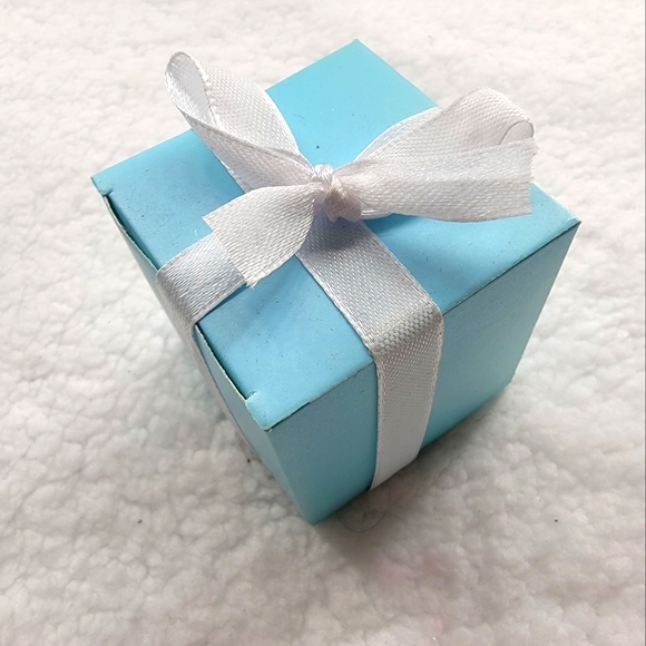 Other - Small Tiffany Co. Inspired Treat Boxes!
